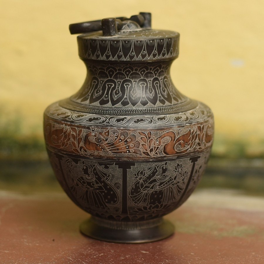 Antiquities from Khajuraho | Gangajali with copper band